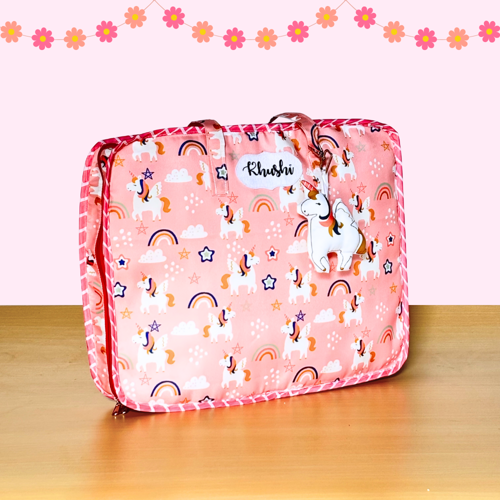 Pink travel bag with unicorn