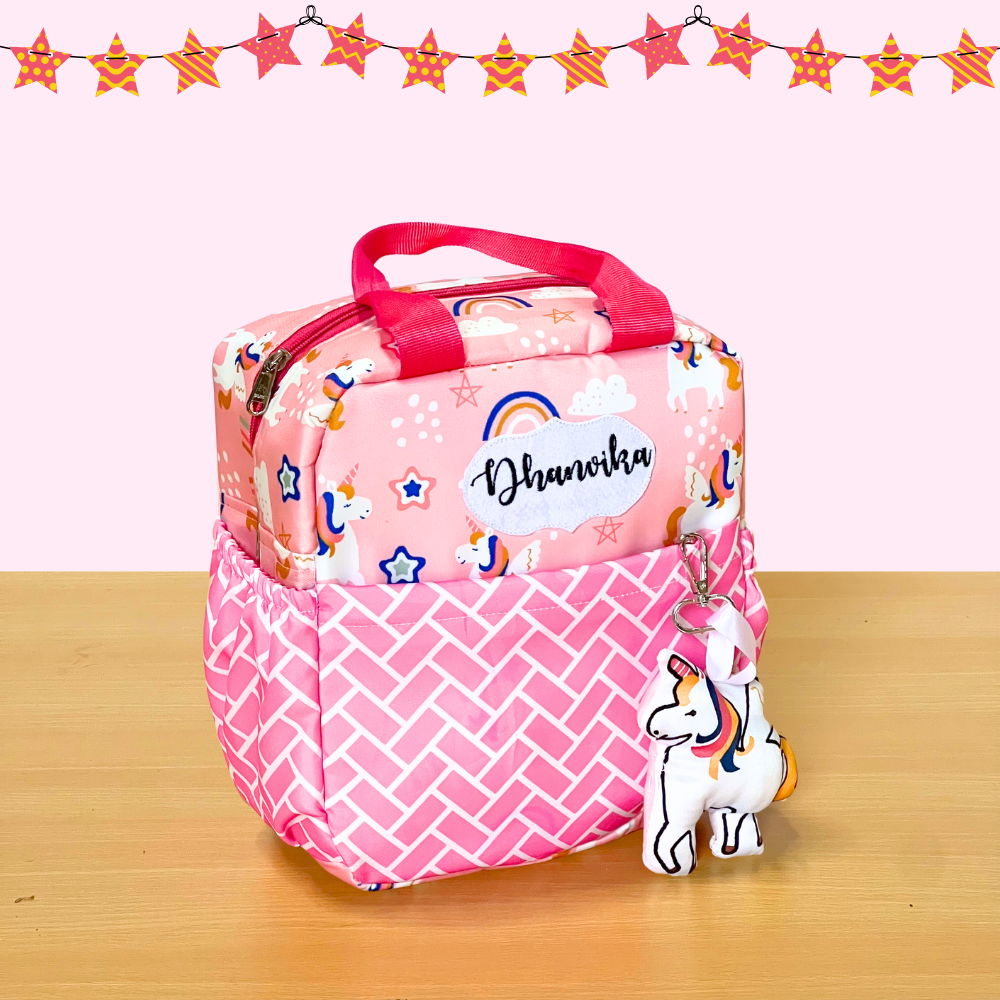 Pink lunch bag with unicorn design