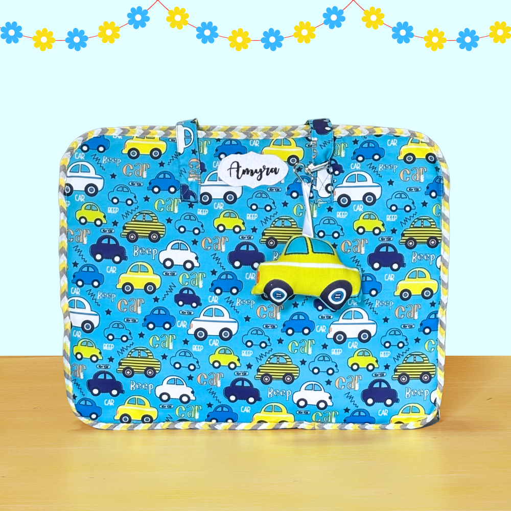 Flannel blanket with car pattern