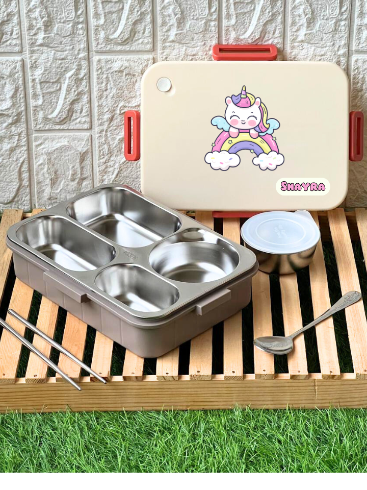 Adventure lunch box
