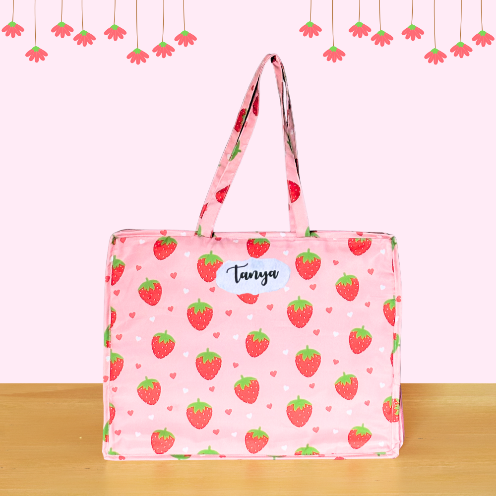Pink tote bag with strawberry pattern