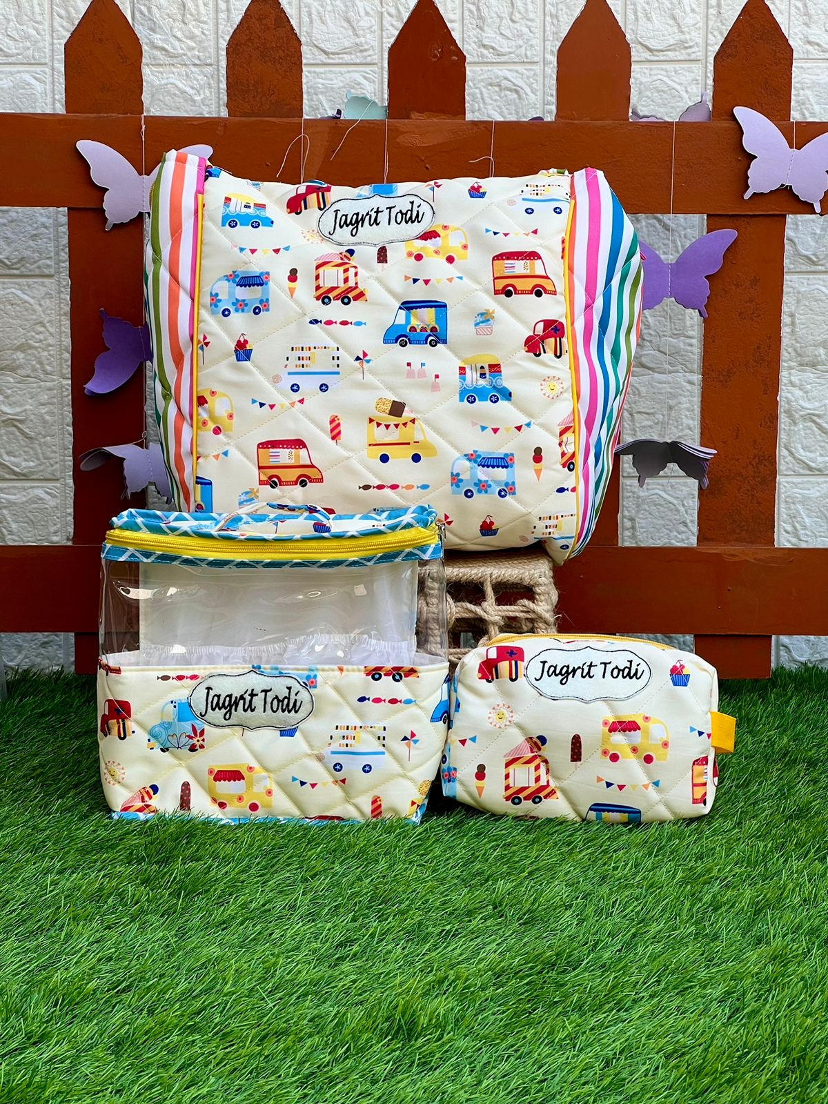 Cheerful kids pack