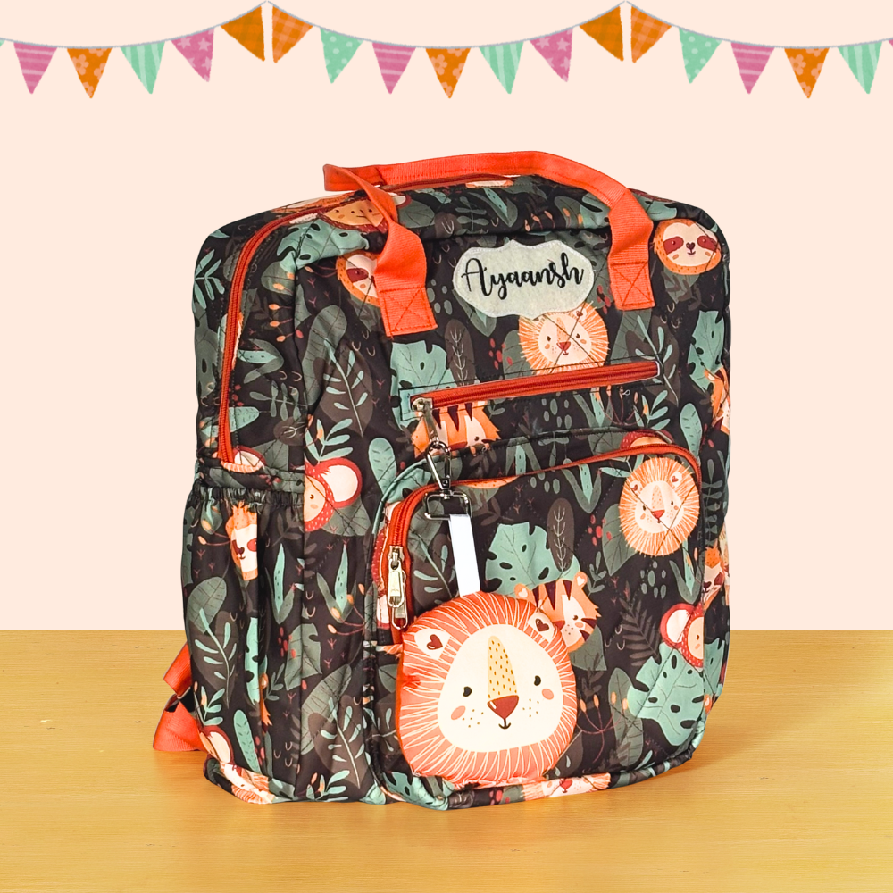Backpack with lion pattern